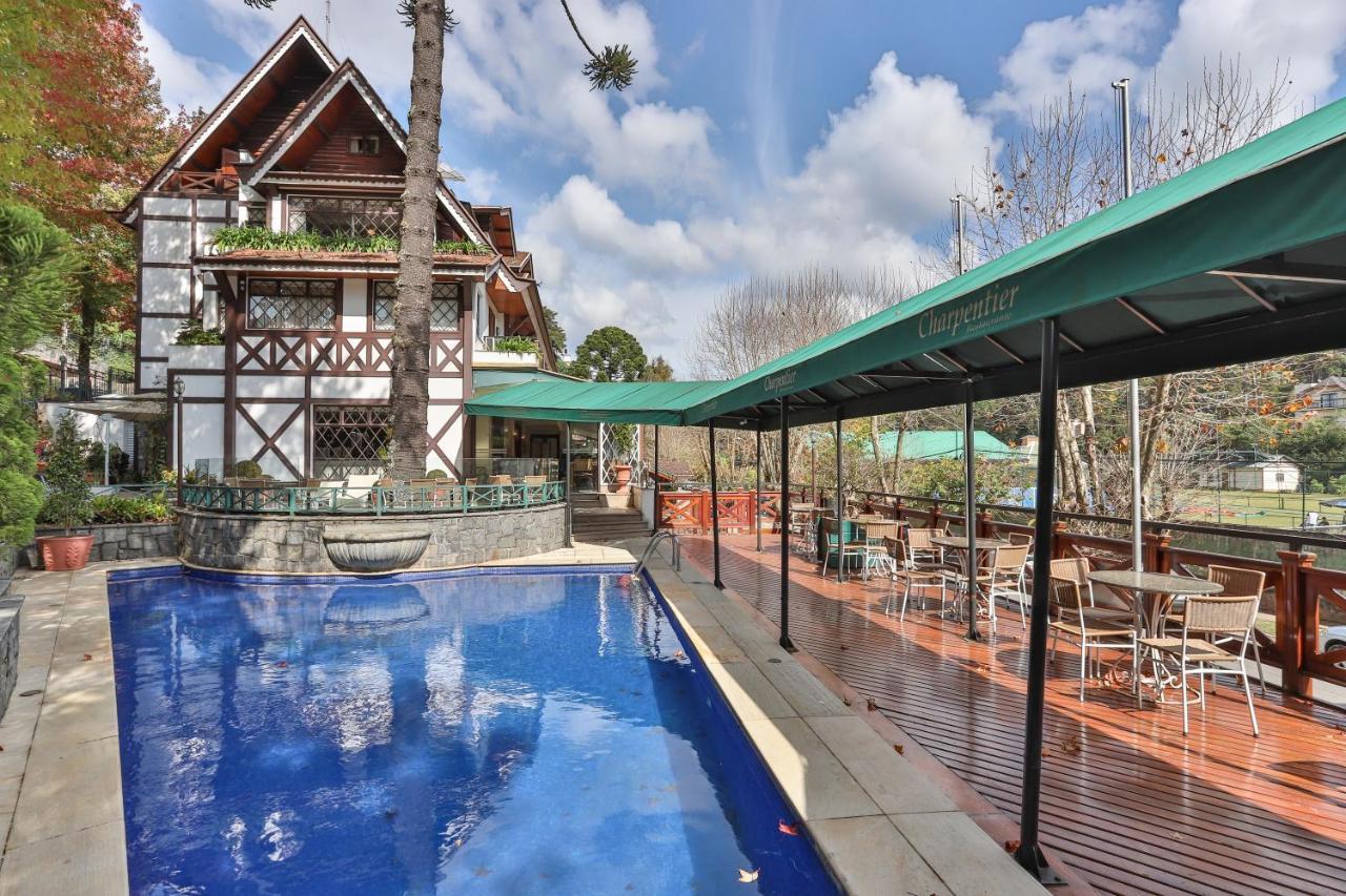 Le Suisse Elegance Hotel Кампус-ду-Жордау Экстерьер фото